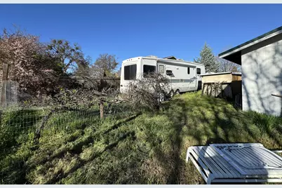 6009 Harris Road, Central Point, OR 97502 - Photo 37