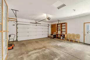 1953 SE Elkwood Ct, Bend, OR 97702 - Photo 29