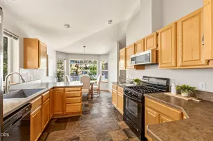 1953 SE Elkwood Ct, Bend, OR 97702 - Photo 7