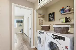 340 Live Oak Loop, Central Point, OR 97502 - Photo 23