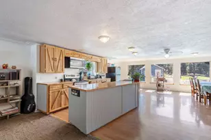 15931 Mt View Ln, La Pine, OR 97739 - Photo 9
