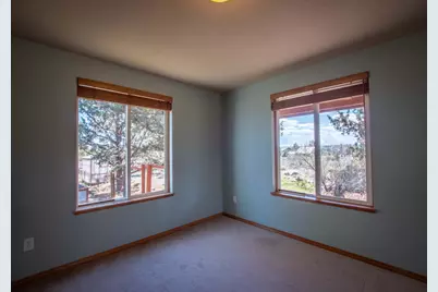 60965 Ward Road, Bend, OR 97702 - Photo 21