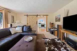 14850 Stagecoach, Sisters, OR 97759 - Photo 19