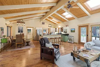 14850 Stagecoach, Sisters, OR 97759 - Photo 9