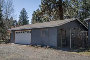 20061 Glen Vista Rd, Bend, OR 97703 - Photo 25