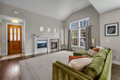 61477 Cultus Lake Court, Bend, OR 97702 - Photo 3