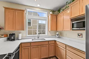 500 Starflower Ln, Ashland, OR 97520 - Photo 9