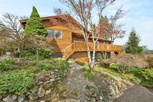 656 N Modoc Ave, Medford, OR 97504 - Photo 37