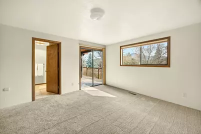 656 N Modoc Avenue, Medford, OR 97504 - Photo 21