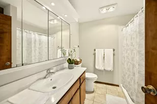 656 N Modoc Ave, Medford, OR 97504 - Photo 23