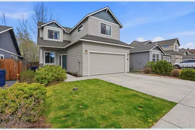 3046 NE Red Oak Drive, Bend, OR 97701 - Photo 1