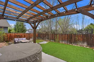 3046 NE Red Oak Dr, Bend, OR 97701 - Photo 29