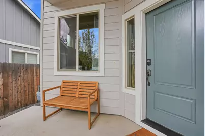 3046 NE Red Oak Drive, Bend, OR 97701 - Photo 3