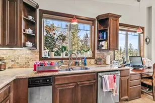 6501 Butte Falls Hwy, Eagle Point, OR 97524 - Photo 7