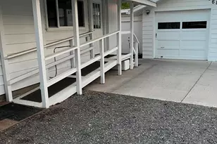 1868 Ivory St, Klamath Falls, OR 97603 - Photo 9