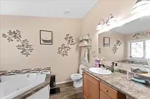 3555 S Pacific Hwy, Medford, OR 97501 - Photo 13