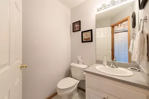 1125 Golden Pheasant Dr, Redmond, OR 97756 - Photo 21