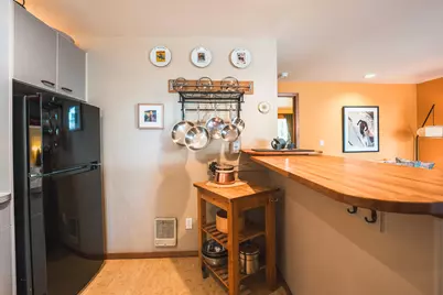 1443 NW Juniper Street #APT 8, Bend, OR 97703 - Photo 21