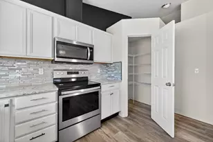 51305 Mitts Way, La Pine, OR 97739 - Photo 17