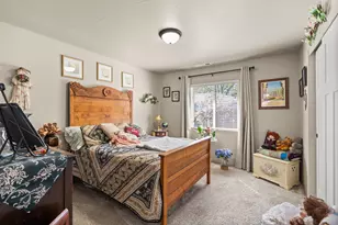 2271 Smokethorn Way, Medford, OR 97504 - Photo 17