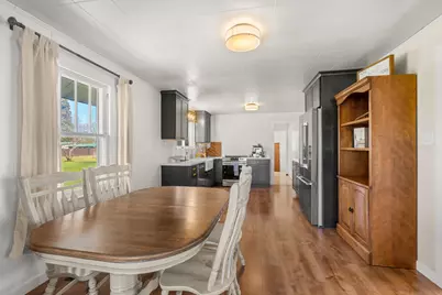 2653 Scenic Avenue, Central Point, OR 97502 - Photo 5