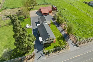 2653 Scenic Ave, Central Point, OR 97502 - Photo 31