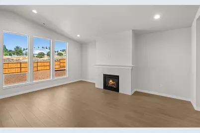 1141 Pumpkin Rdg Drive #320, Eagle Point, OR 97524 - Photo 11