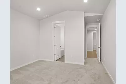 1141 Pumpkin Rdg Drive #320, Eagle Point, OR 97524 - Photo 11