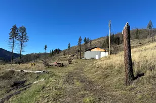 24403 Cougar Xing Rd, Canyon City, OR 97820 - Photo 1