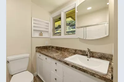 1215 Lakeshore Drive, Klamath Falls, OR 97601 - Photo 25