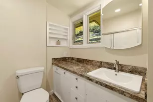 1215 Lakeshore Dr, Klamath Falls, OR 97601 - Photo 29