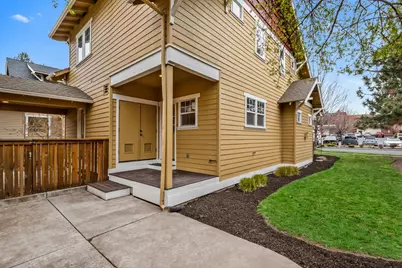 2656 NW Ordway Avenue, Bend, OR 97703 - Photo 23