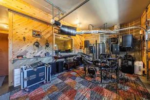 290 Harvard Pl, Medford, OR 97504 - Photo 43