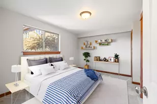 1030 NW Roanoke Ave, Bend, OR 97703 - Photo 9