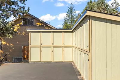 1030 NW Roanoke Avenue #APT 14, Bend, OR 97703 - Photo 13