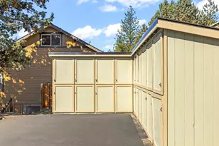 1030 NW Roanoke Ave, Bend, OR 97703 - Photo 13