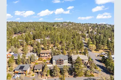 1030 NW Roanoke Avenue #APT 14, Bend, OR 97703 - Photo 17