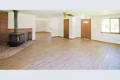 25066 Redwood Highway, Kerby, OR 97531 - Photo 7