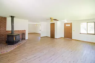 25066 Redwood Hwy, Kerby, OR 97531 - Photo 7