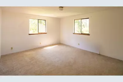 25066 Redwood Highway, Kerby, OR 97531 - Photo 21
