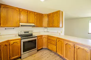 25066 Redwood Hwy, Kerby, OR 97531 - Photo 13