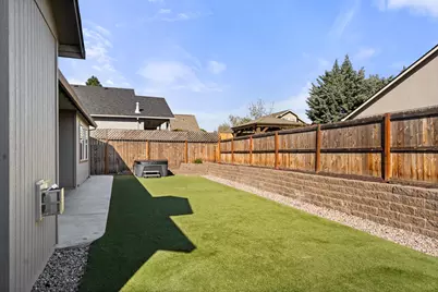1615 Pearl Eye Lane, Medford, OR 97504 - Photo 29