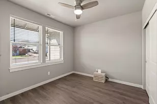 1615 Pearl Eye Ln, Medford, OR 97504 - Photo 21