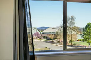 1044 Havenwood Dr, Eagle Point, OR 97524 - Photo 35