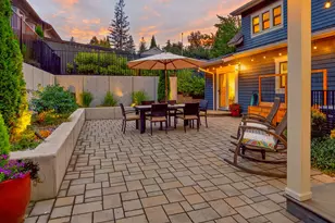 494 Holly St, Ashland, OR 97520 - Photo 13