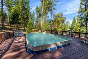357 El Conejo Dr, Grants Pass, OR 97526 - Photo 3