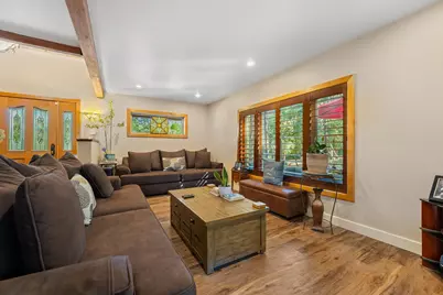 357 El Conejo Drive, Grants Pass, OR 97526 - Photo 7