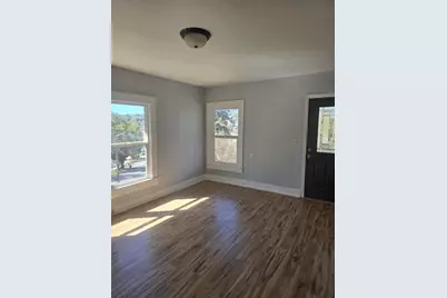 1210 Lincoln Street, Klamath Falls, OR 97601 - Photo 3