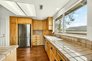 760 Oak Knoll Dr, Ashland, OR 97520 - Photo 9