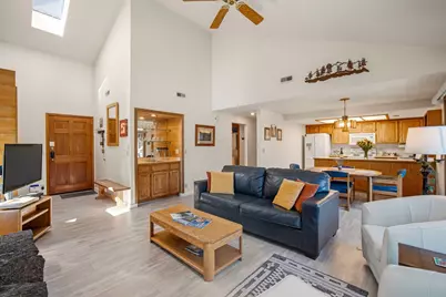 57305 Beaver Ridge Loop #8, Sunriver, OR 97707 - Photo 5